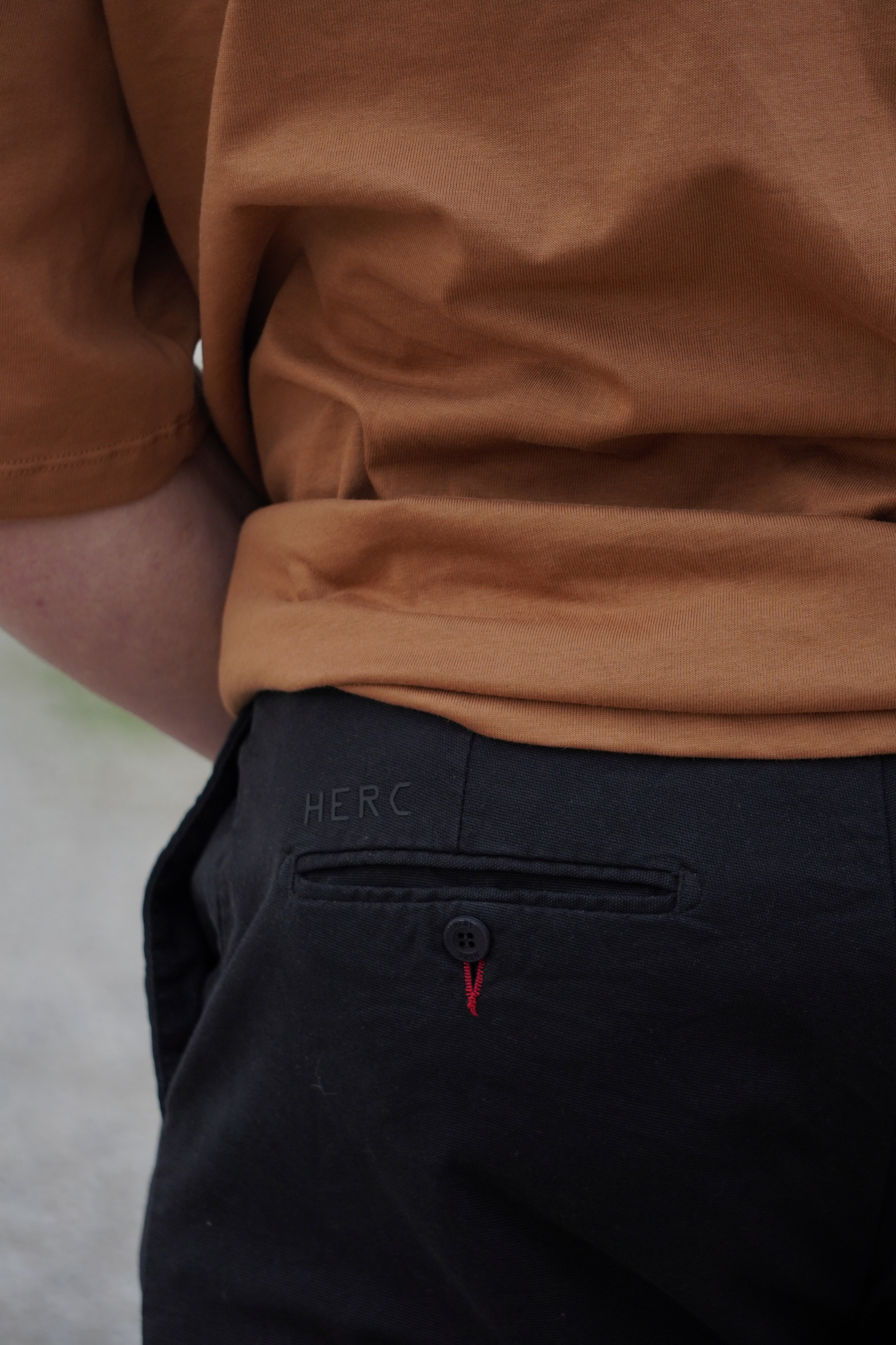 BLACK CHINO PANTS